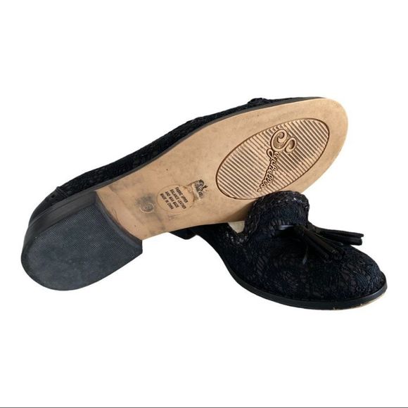 Seychelles Black lace style flat slip on loafers with tassels size 6 VGUC - Picture 7 of 8